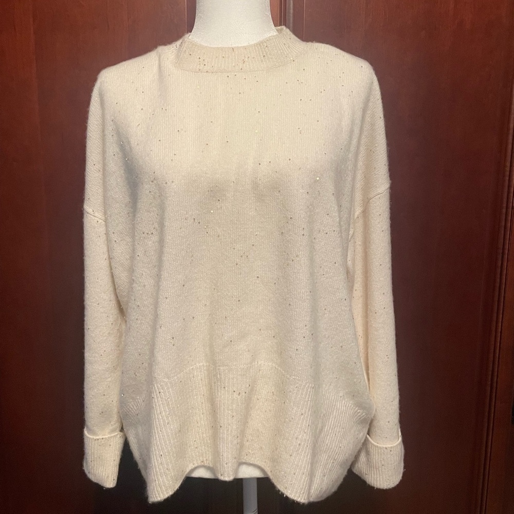 Arch 4 Luxurious Cashmere Winter White Cream Sequin Soft Holiday Sweater